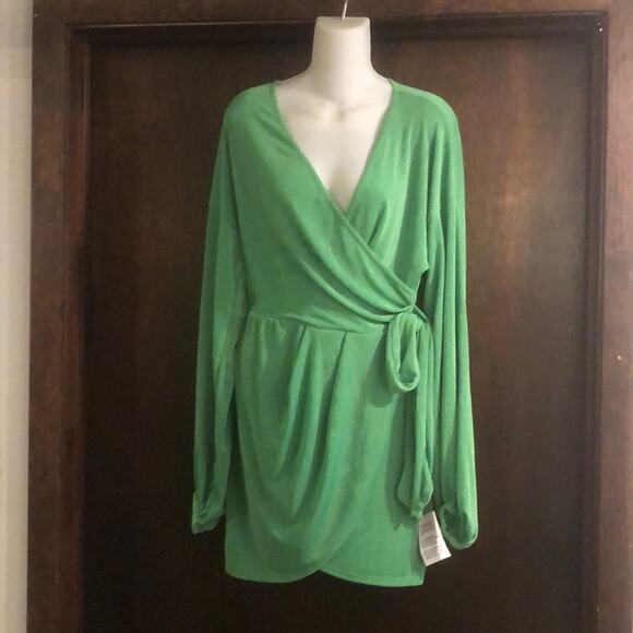 ASOS  Design Bright Green Long Sleeve Mini Wrap Style Dress Size 6 NWT - Picture 1 of 7